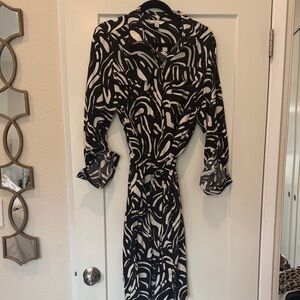 Nine West Monochrome Abstract Long Sleeve Dress